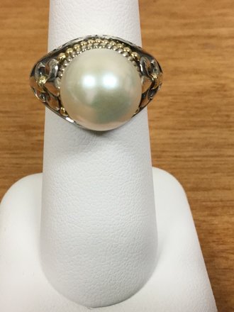 Sterling Silver and 14KY Accent 11mm Freshwater Cultered Pearl Ring - size 6