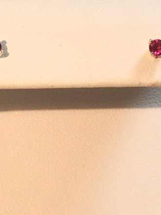 14K Yellow Imitation Ruby Youth Stud Earrings