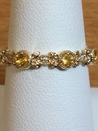 14K Yellow Citrine Diamond Leaf Ring Size 7   2.67 grams 2.5mm citrine .03 CTW diamonds