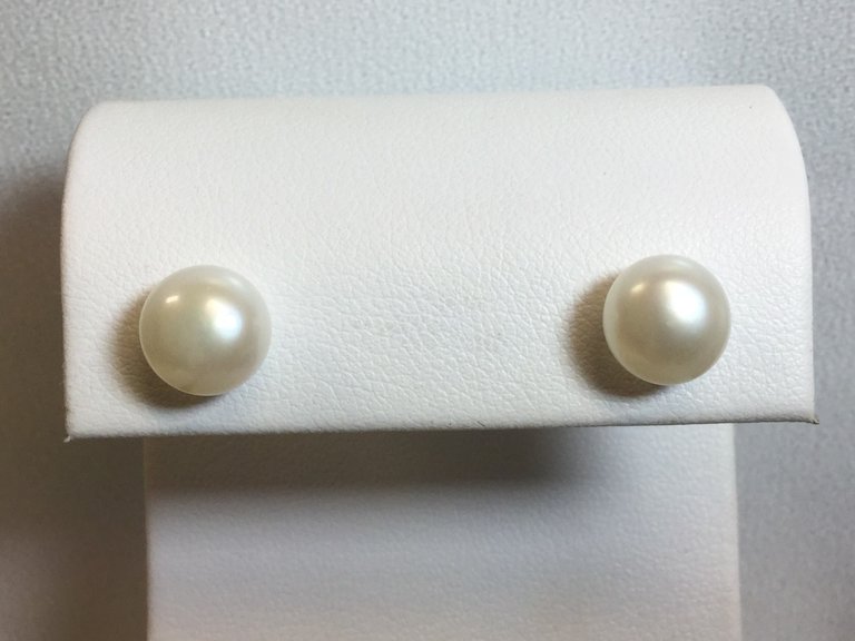 Sterling Silver 7-8mm Cultured White Freshwater Button Pearl Earrings