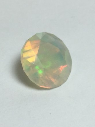 1.4ct 9mm Round Ethiopian Opal Gemstone 1.4ct 9mm Round Ethiopian Opal Gemstone
