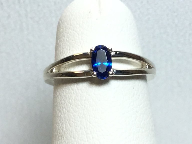Sterling Silver Imitation Blue Sapphire Solitaire Ring - Size 3