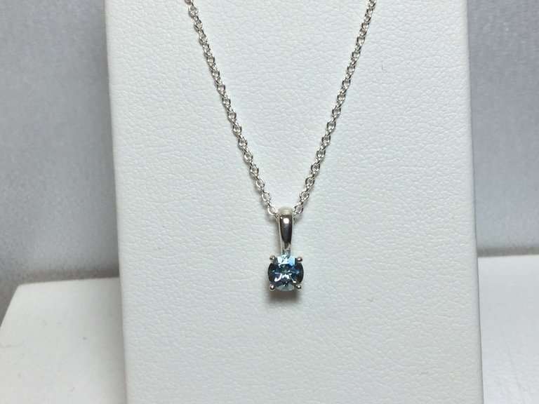 Sterling Silver Aquamarine Necklace 16-18 in 4mm round