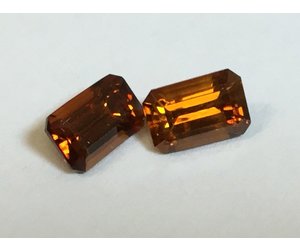 天然石Gemstone zircon-pair-89-ct-red-6-x-4-