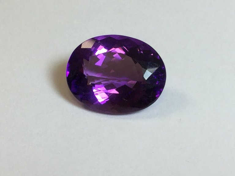 16.13 ct Amethyst Purple 20 x 15 oval gemstone