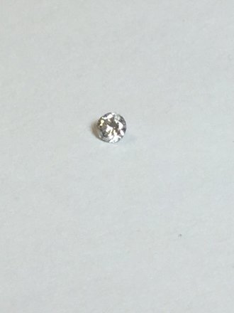 .085 ct round diamond SI1-SI2 2.7mm