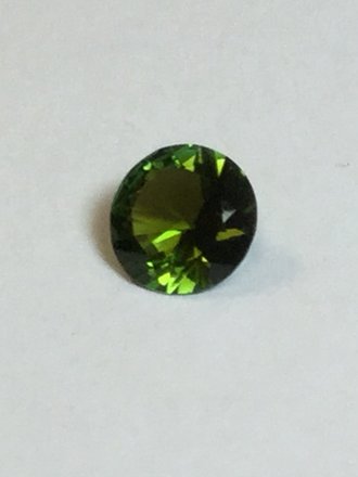 1.73 ct 9mm round green tourmaline gemstone 1.73 ct 9mm round green tourmaline gemstone