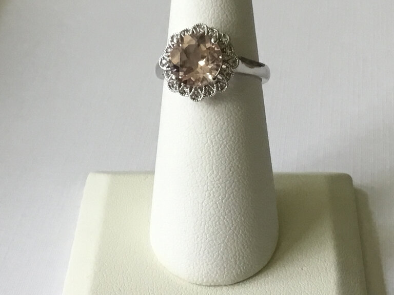 14KW 7mm Natural Morganite and 0.08ctw diamond Ring - size 7