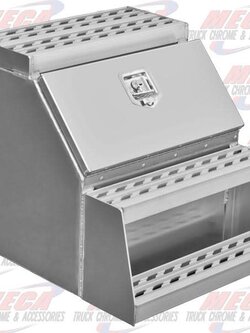 TOOL BOX W/ STEP 24" WIDE UNIV SADDLE BOX