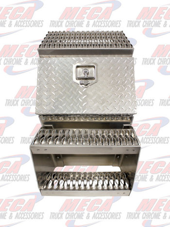 TOOL BOX W/ STEP 18" WIDE UNIVERSAL SADDLE BOX