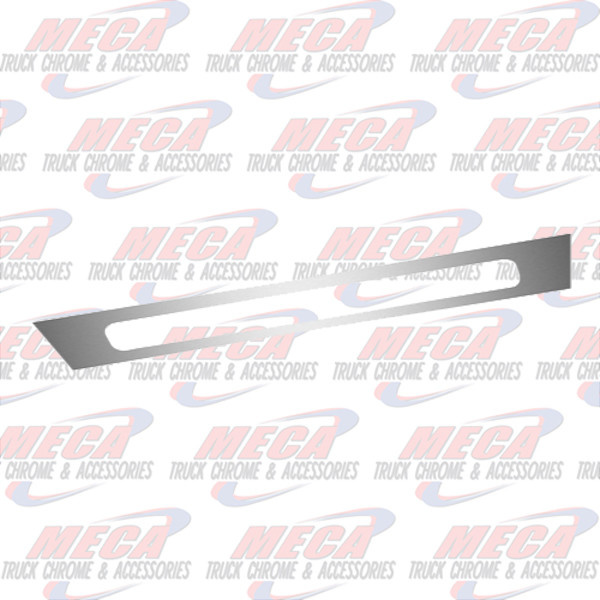 CENTER BUMPER TRIM VOLVO 2003+