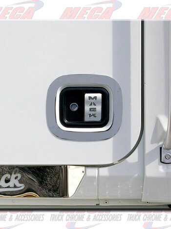 DOOR HANDLE TRIM MACK VISION