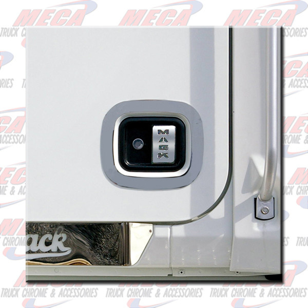 DOOR HANDLE TRIM MACK VISION