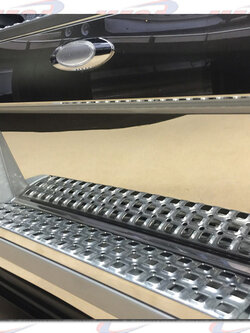 FRONT STEP INSERT VOLVO VN MODEL 2006+ SET