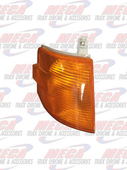 TURN SIGNAL HOUSING VOLVO 1996-2003 PASSENGER SIDE