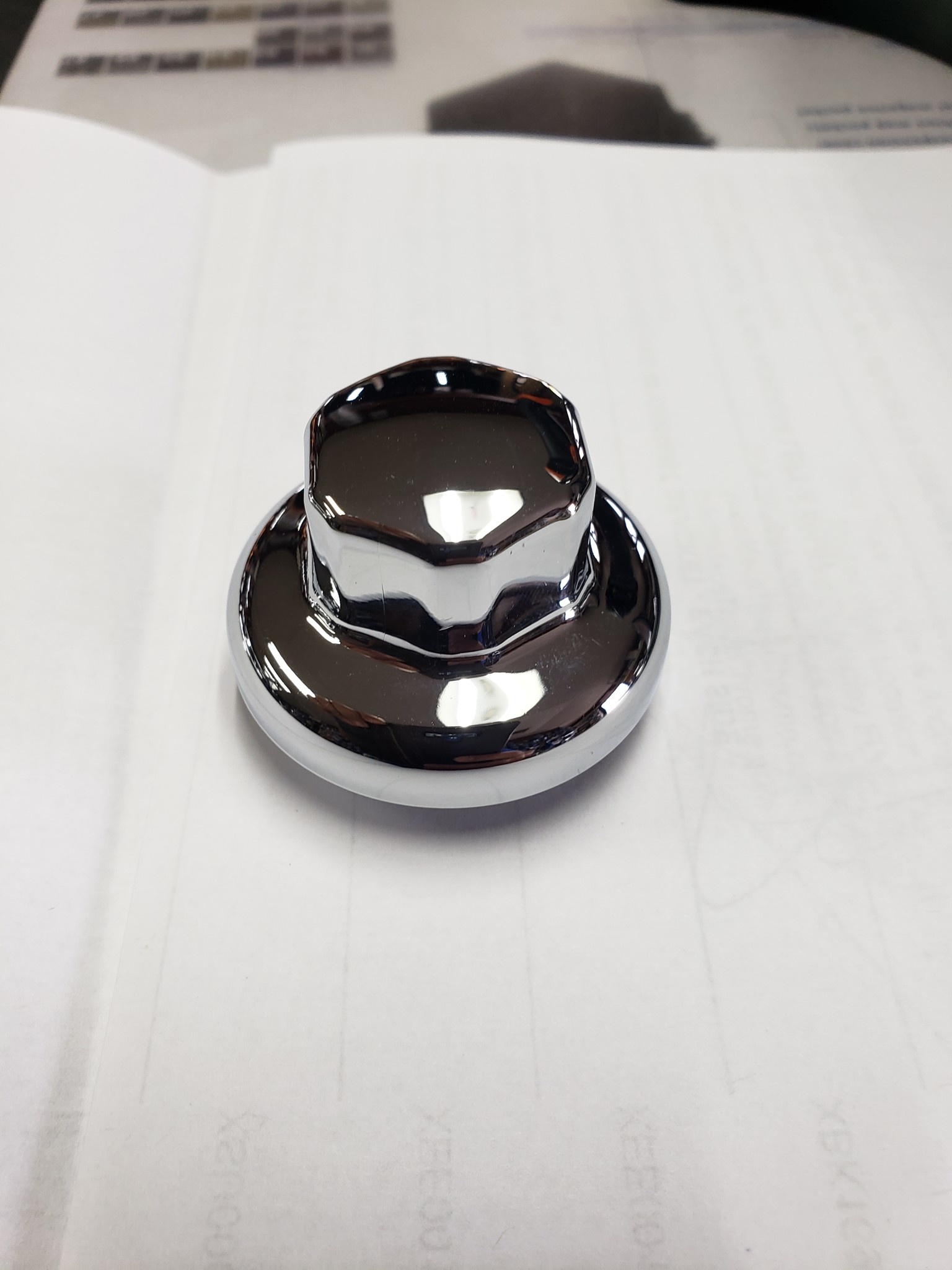 WHEEL COVER SIMULATOR FRONT 19.5" EACH 8 LUG 22MM STUD, 33MM NUT