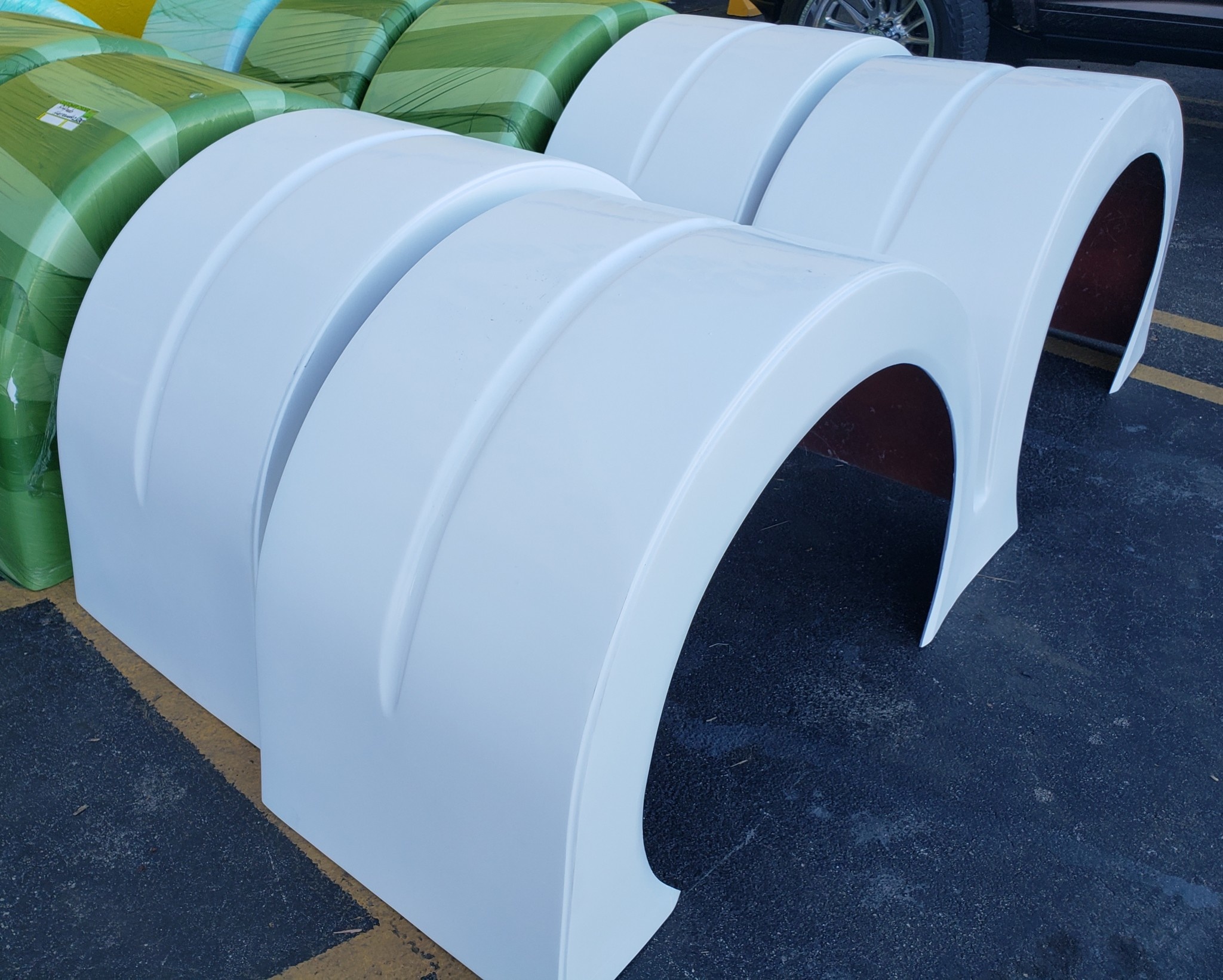 FULL FENDER M/M MM DOUBLE HUMP FIBERGLASS SET NEW MODEL DESIGN