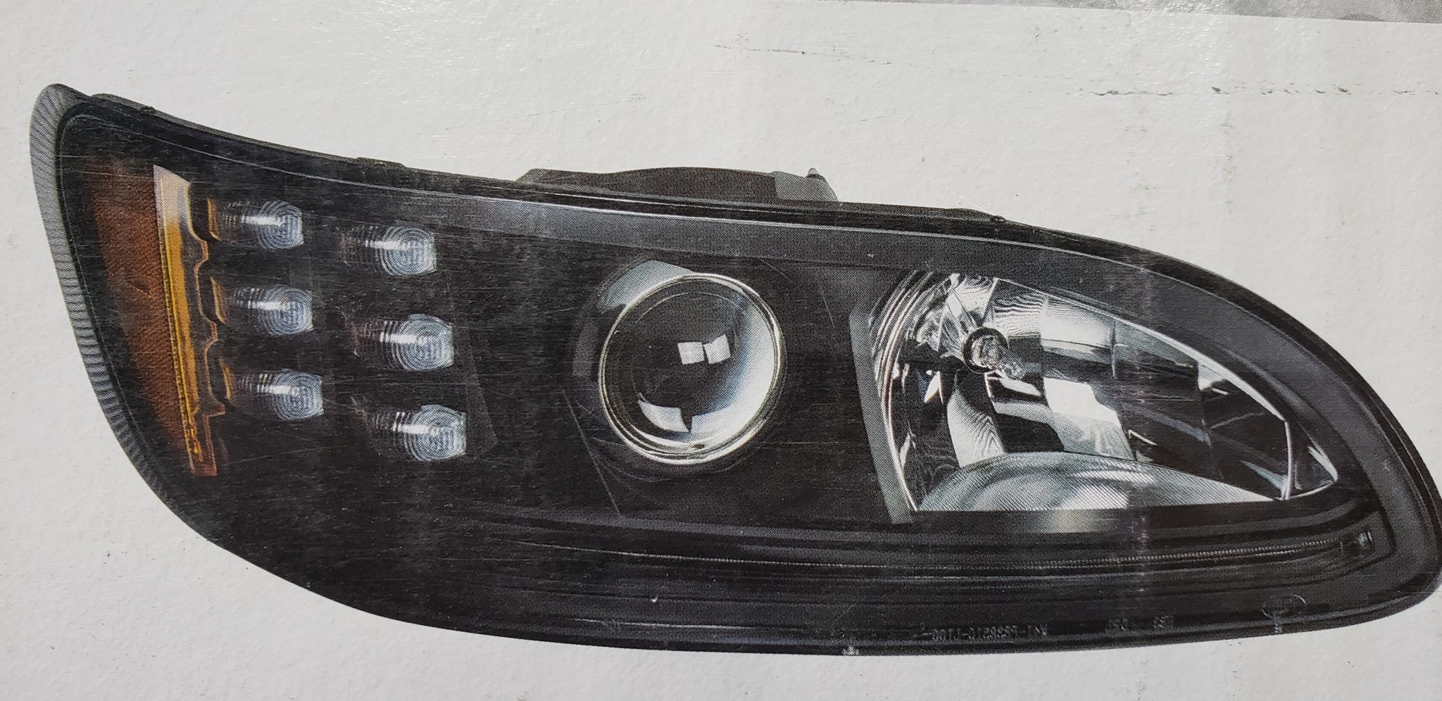 UNITED PACIFIC BLACKOUT PROJECTION HEADLIGHT WITH LED POSITION LIGHT & LED TURN SIGNAL 2005-2015 PB 386, 1999-2010 PB 387, 382/384/386/387 - PASSENGER