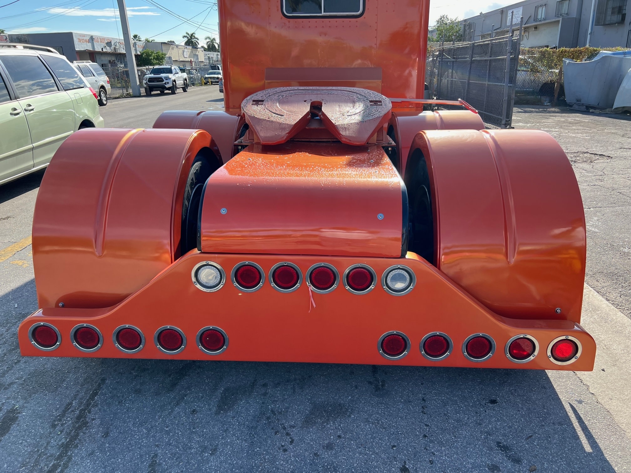 REAR T BUMPER FIBERGLASS W/ ROUND CORNERS