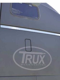 TOP OF CAB SIDE TRIM VOLVO 03+