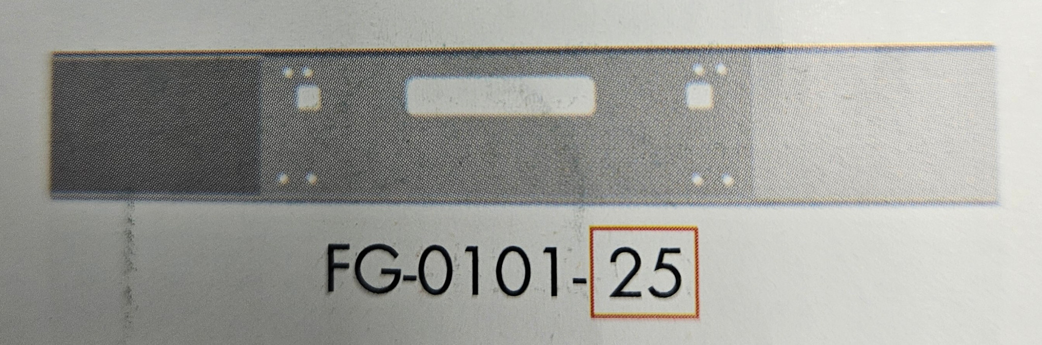 VALLEY CHROME BUMPER KW T800 14'' TOW & STEP HOLES