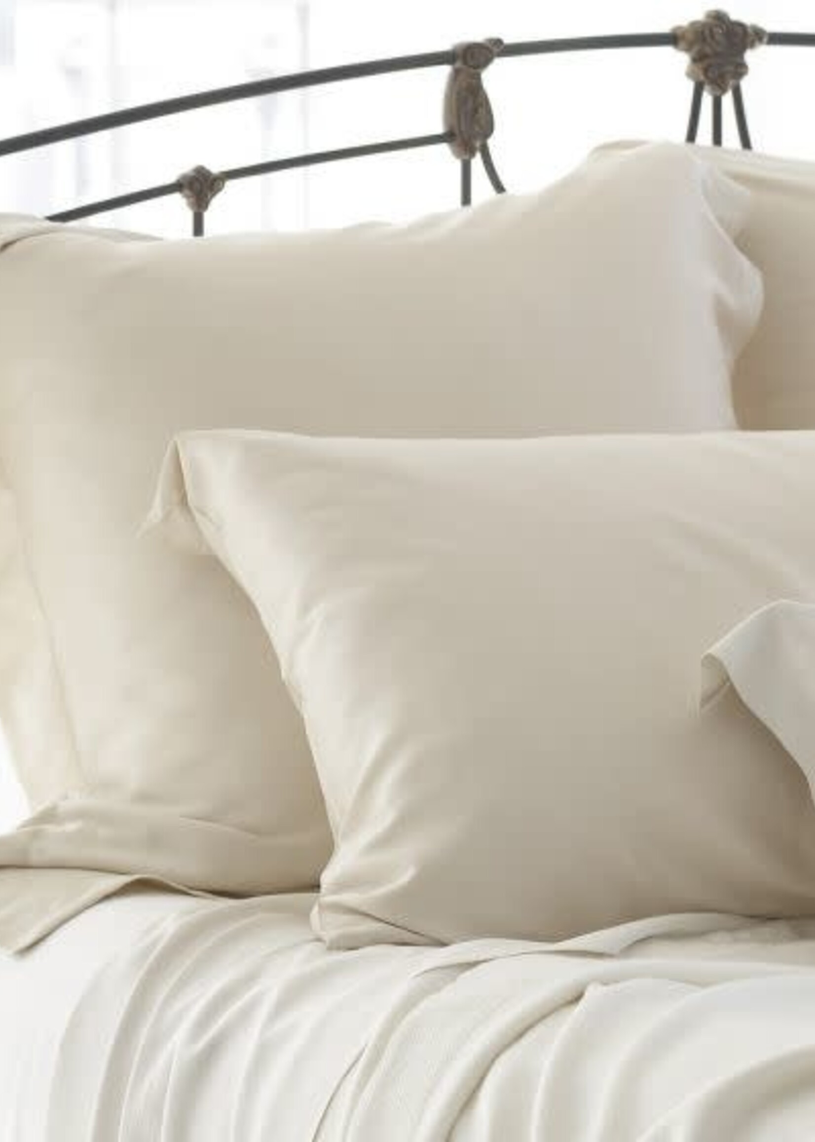 SDH LINENS LEGNA CLASSIC DUAL KING FITTED SHEET -