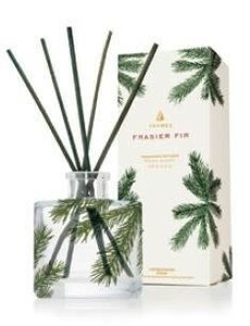 THYMES FRASIER FIR HERITAGE PINE NEEDLE DESIGN PETITE REED DIFFUSER 4OZ