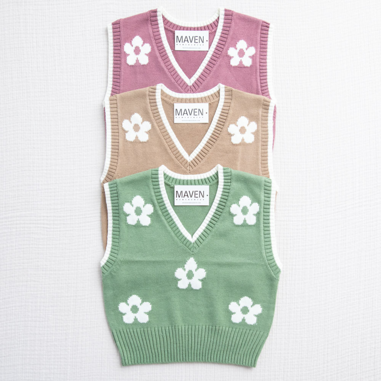 Sweet Autumn Floral Sweater Vest - MAVEN
