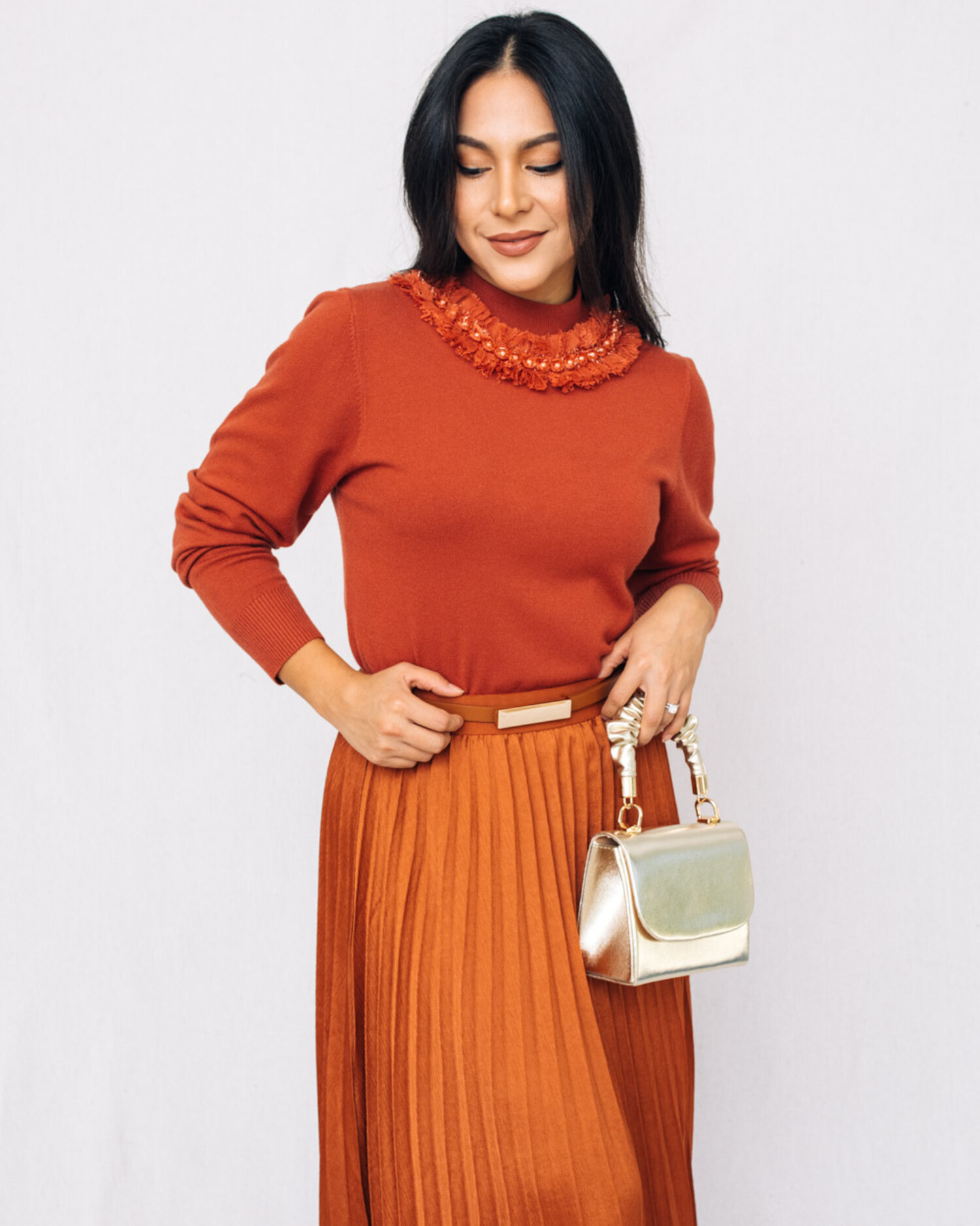 Crisp Air Pearl Neck Sweater - MAVEN