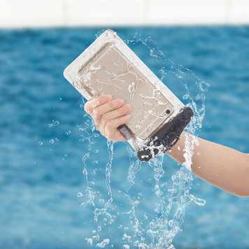 onn. onn. Waterproof Pouch
