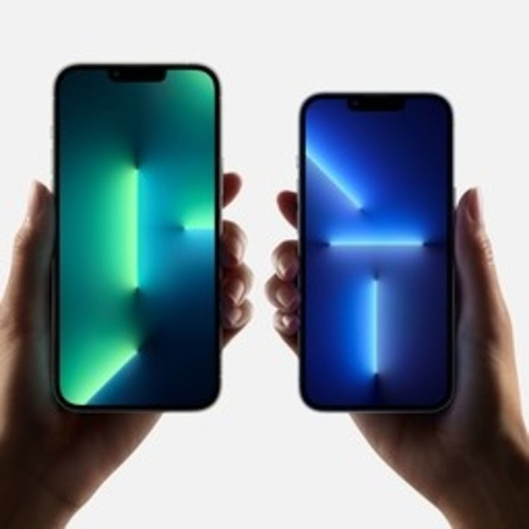 Apple iPhone 13 Pro  256GB *Certified Refurbished*