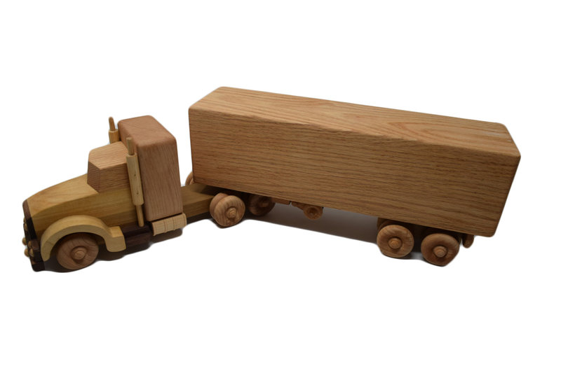 POPTY Wooden Box Truck Toy