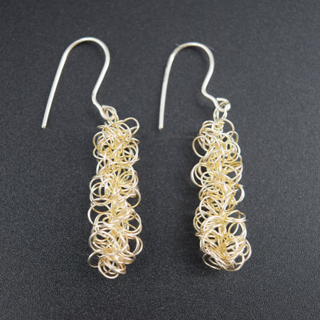 VILLD Sterling Wire Earring