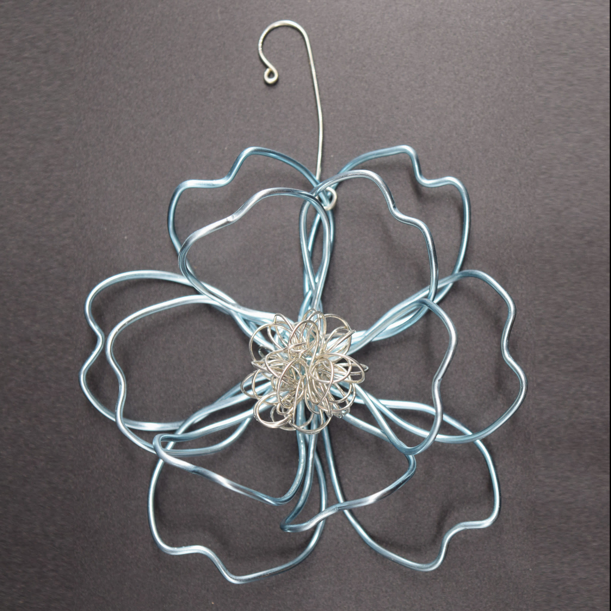 VILLD Magnolia Ornament