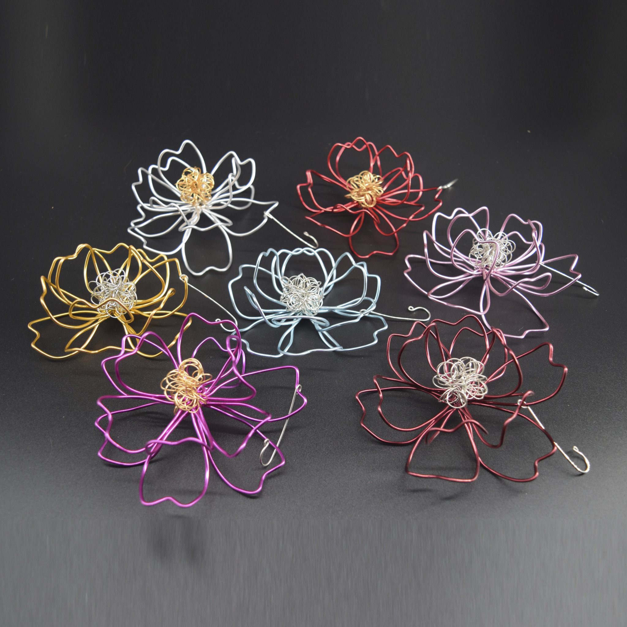 VILLD Magnolia Ornament