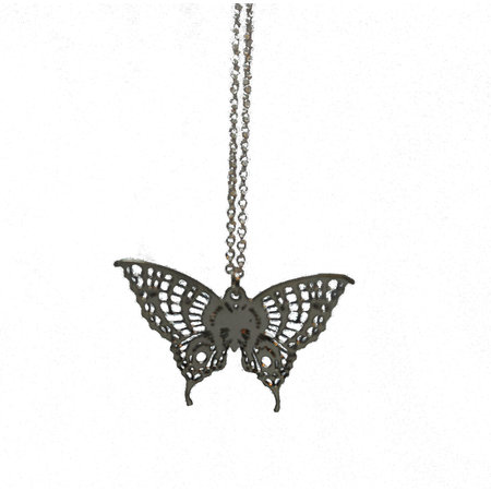 GOOSE Butterfly Necklace