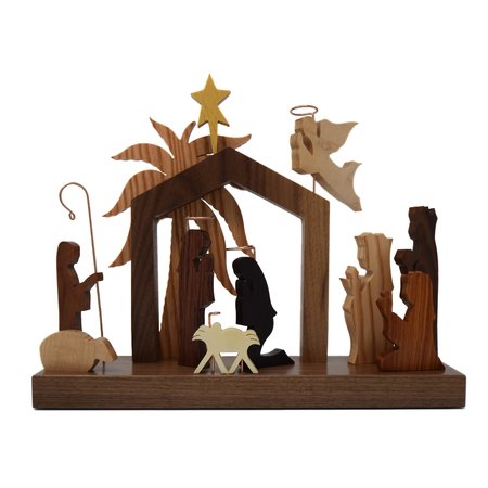 Farmer figurine with sickle, 9 cm kids nativity set