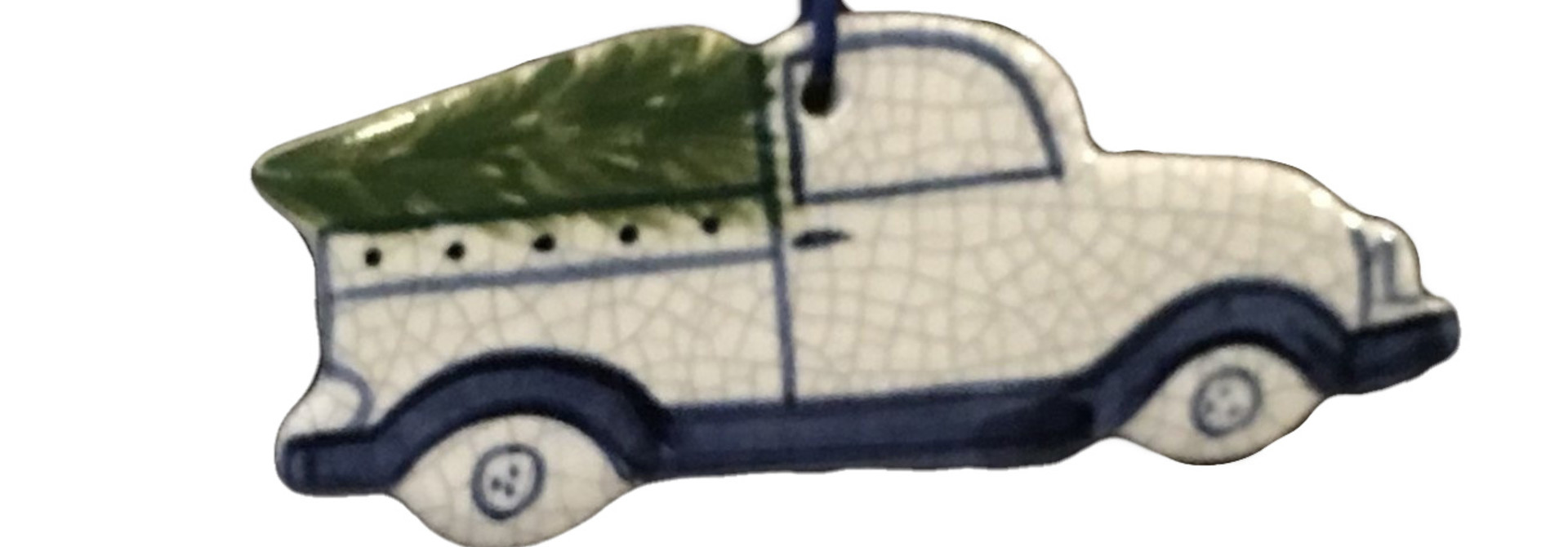 TRUCK WITH TREE