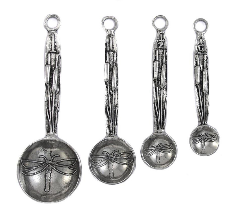 https://cdn.shoplightspeed.com/shops/628861/files/34642223/800x800x3/crosby-dragonfly-measuring-spoons.jpg