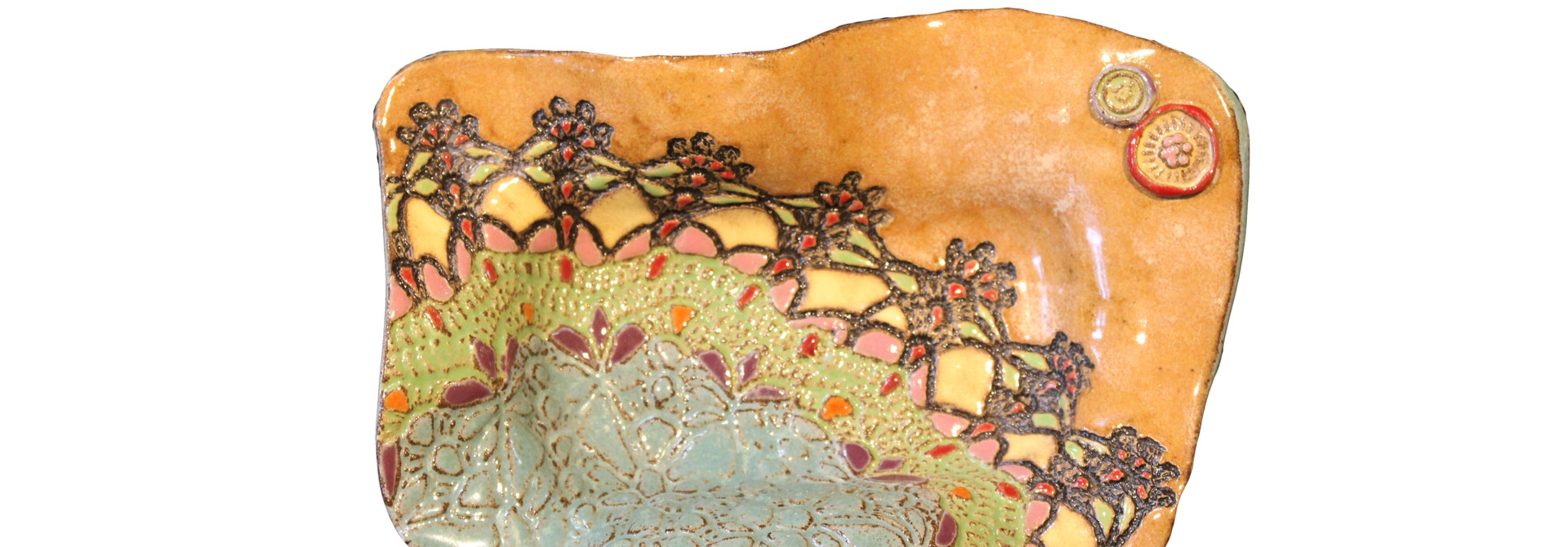 Lucita's Shawl, Dish