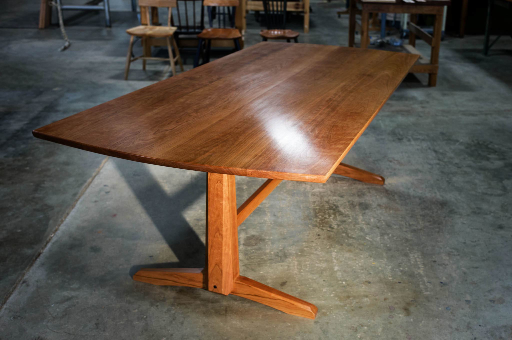 BWOOD People Collection Table