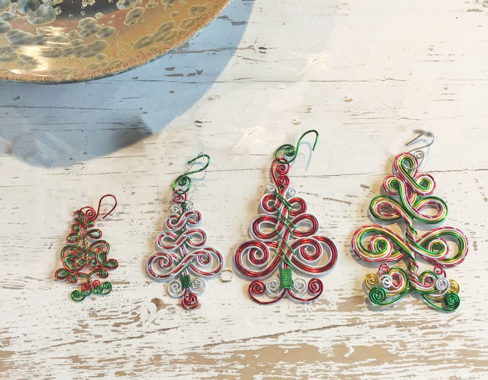 WOODS Wire Tree Ornaments