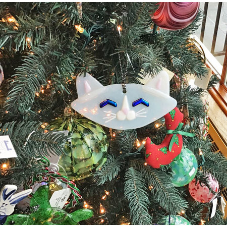 ARVEL Queenie Cat Ornament