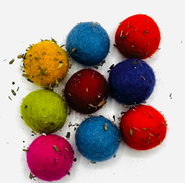 DrPuCat Mini Catnip Wool Balls
