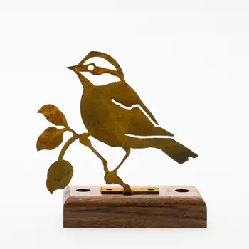 ELEGA Black-Capped Chickadee