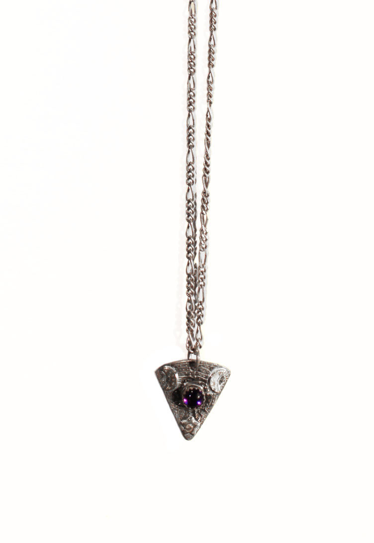 ANMAR CURVED TRIANGLE