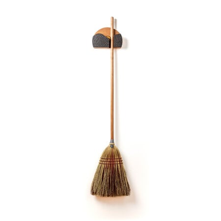 BROOM Broom Holder & Cherry Broom Set