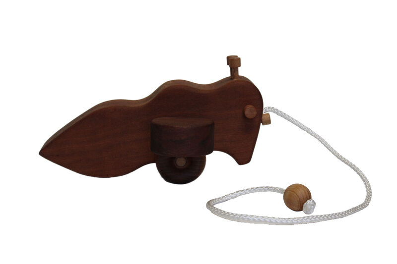 ELAU HONEYBEE PULL TOY