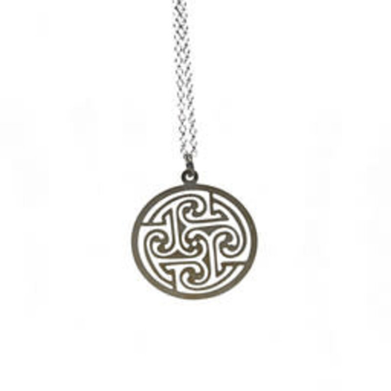 GOOSE Celtic Circle Necklace