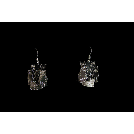 GOOSE Cat Earring